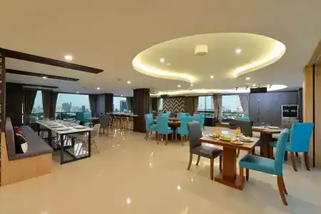 SiRi Ratchada Bangkok - 26