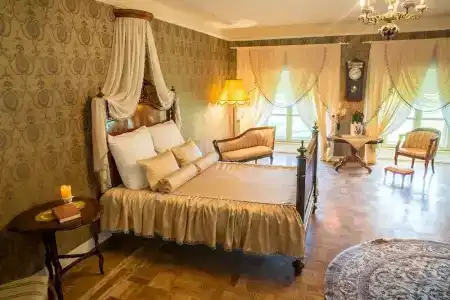 Pakruojis Manor's Palace Boutique - 78