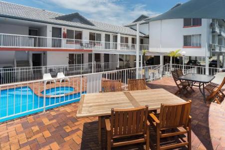 Sunshine Beach - 16