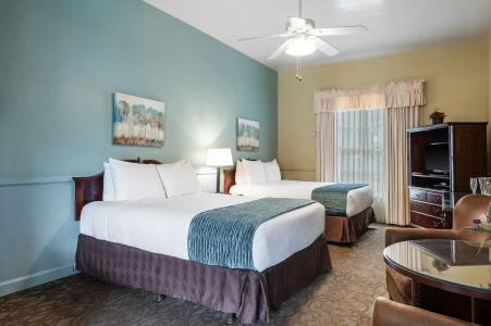 Lavender Inn by the Sea - 4