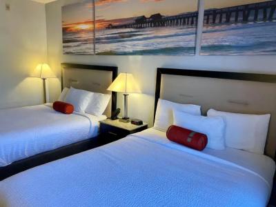 Days Inn & Suites by Wyndham - 61