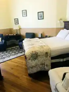 Albemarle Inn - - 5