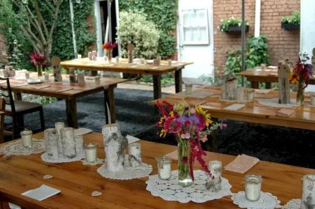 Adam's Inn - 29