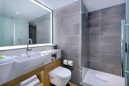 Courtyard by Marriott Paris Charles de Gaulle Central Airport - 22