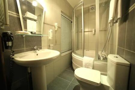 Tria Elegance - 62