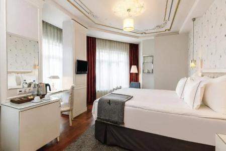 Amira Istanbul - 60