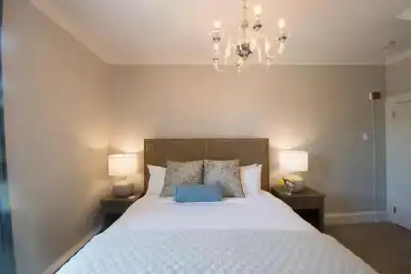 Serenity Inn - 82
