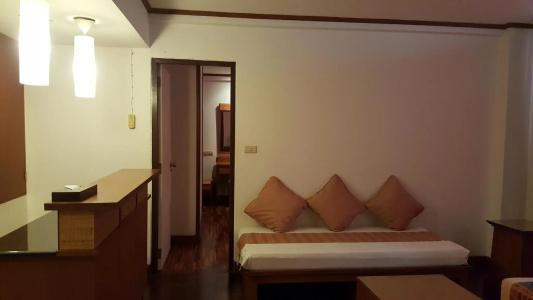 Dusit - 37