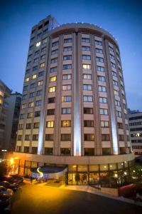 Surmeli Istanbul - 1