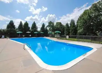 Quality Inn North - 9