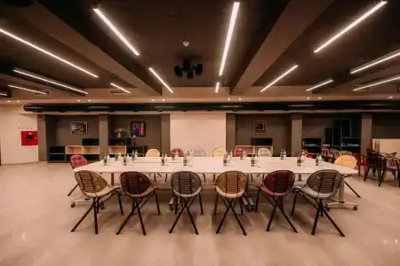 DiliJazz & Restaurant - 8