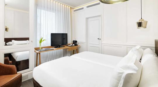 Boutique H10 Montcada - 5