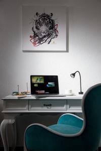 Check Inn Suite & Spa - 48