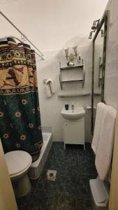 Imre Guest House - 9