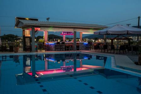 Aphrodite Studios & Suites - 1