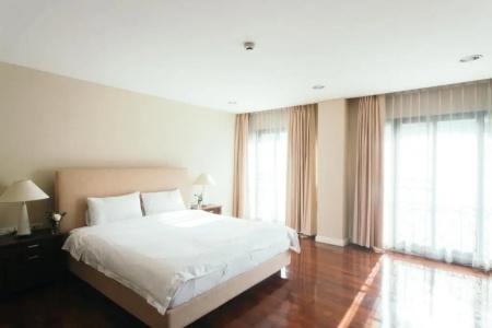 Thomson Residence - 209