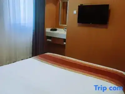 Qingdao Hanyuan Century - 21