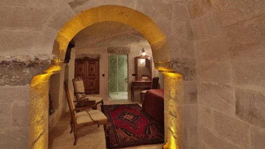 Phocas Cave Suites - 88