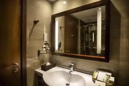 DoubleTree By Hilton Zanzibar - Stone Town - 37
