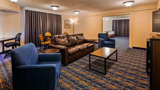 Best Western Winners Circle - 16