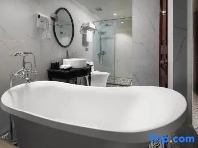 Acoustic & Spa - 132