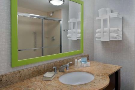 Hampton Inn & Suites/University Area - 10