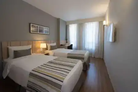 Days Inn by Wyndham Rio de Janeiro Lapa - 3