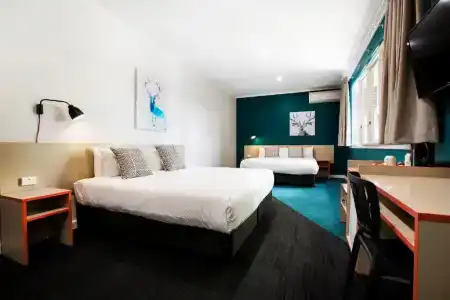 Greenacre - 64