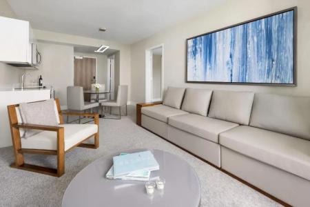The Altair Bay Harbor - 75