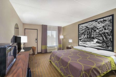 Super 8 by Wyndham North/Powell - 5