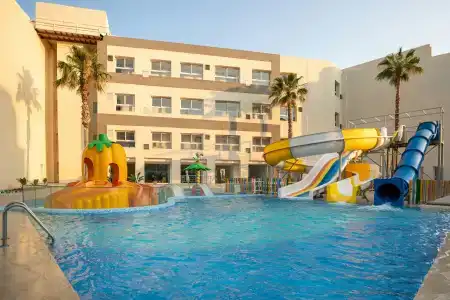 Hilton Skanes Beach - 25
