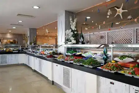 Bodrum Holiday Resort & Spa - 10