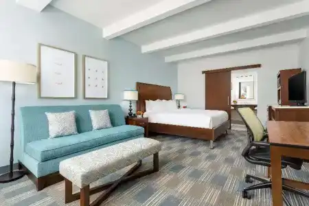 Hilton Garden Inn / The Keys Collection - 91