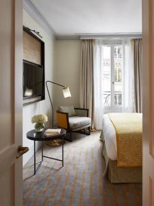Montalembert - 61
