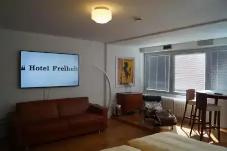 Freiheit - 86