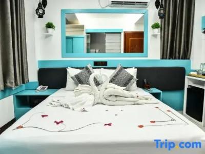 The Hive Beach - 53