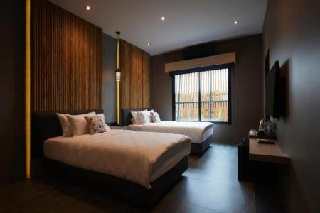 Sand Dollar Boutique - 2