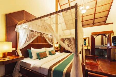 Royal Mayura Resort - 9