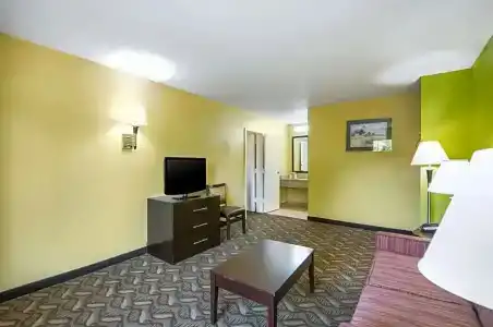 Quality Inn-Central Park Area - 70