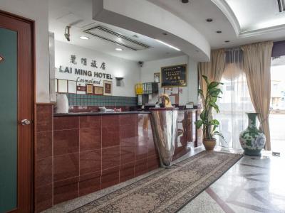 Lai Ming Cosmoland (SG Clean, Staycation Approved) - 1
