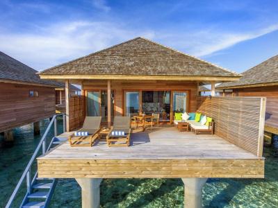 Hurawalhi Island Resort - 17