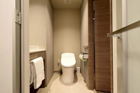Courtyard by Marriott Osaka Honmachi - 10