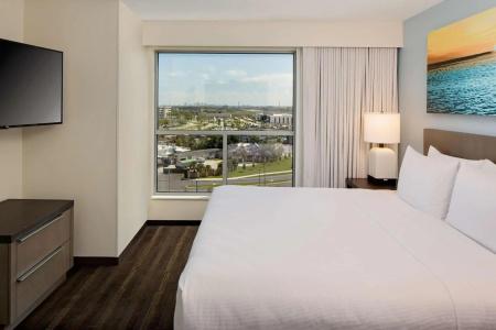 Hyatt House across from Universal Orlando Resort - 5