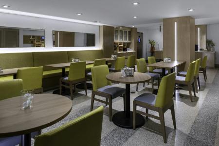 Hilton Garden Inn Miami South Beach - 24