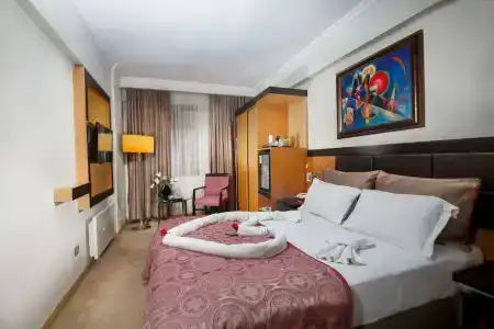 Elit Asya - 22