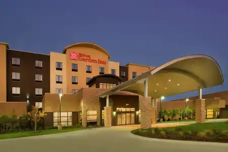 Hilton Garden Inn - 0
