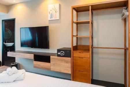 Triple L Patong Beach Phuket - 171