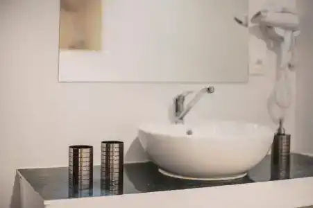 Bamboo Suites Boutique - 57