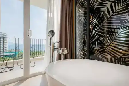 Quinter Central Nha Trang - 92
