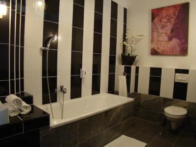 Janus Boutique & Spa - 81